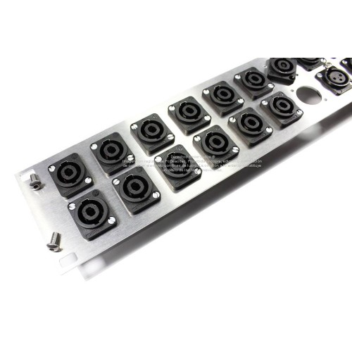 Tablero Panel 2U para rack, 20 puertos chasis tipo Neutrik XLR / Speakon / D + 6 puertos 1/4 + DSUB  + toma eléctrica 