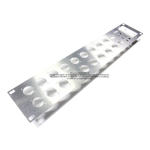 Tablero Panel 2U para rack, 20 puertos chasis tipo Neutrik XLR / Speakon / D + 6 puertos 1/4 + DSUB  + toma eléctrica 